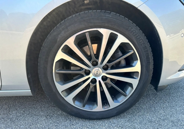 Opel Insignia cena 64950 przebieg: 182905, rok produkcji 2018 z Pruszków małe 497